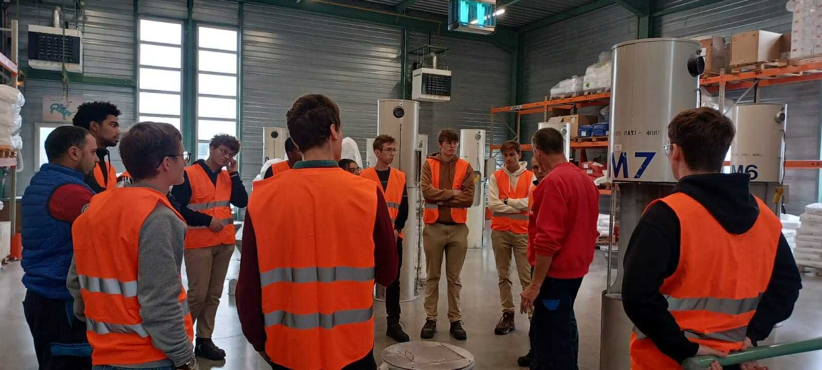 À la découverte de la plasturgie : les élèves de l’École des Mines chez ADDIPLAST !